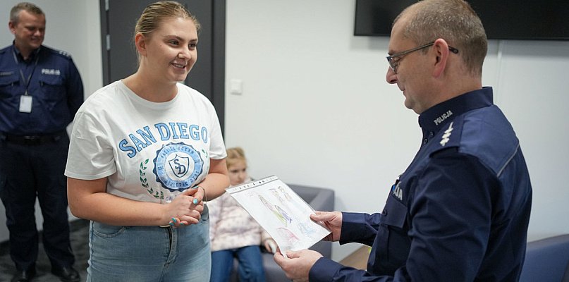 Piękny gest 5-latki. Dzięki szybkiej reakcji policjanta lekarze zyskali dodatkowy - 44969