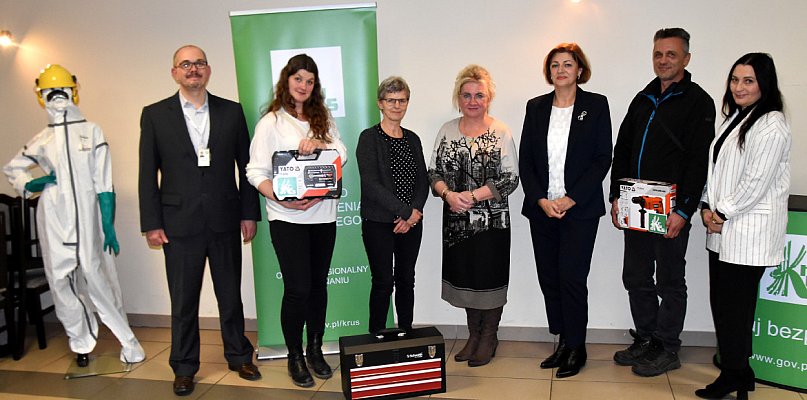 W Białośliwiu stanęli do konkursu na temat bezpiecznej pracy rolnika - 45126