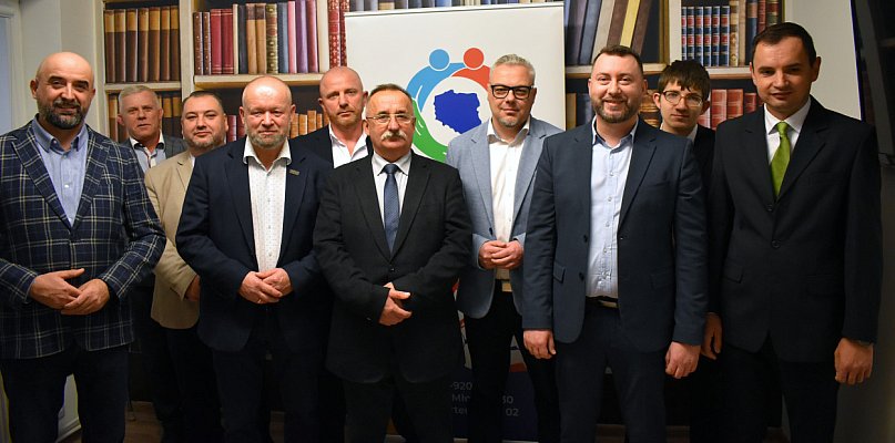 Pilskie Przymierze Samorządowe: „Nie będzie z nami łatwo!” - 45327