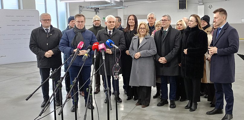 Przy Lotniczej 8 - Magazyn społecznej odpowiedzialności - 46264