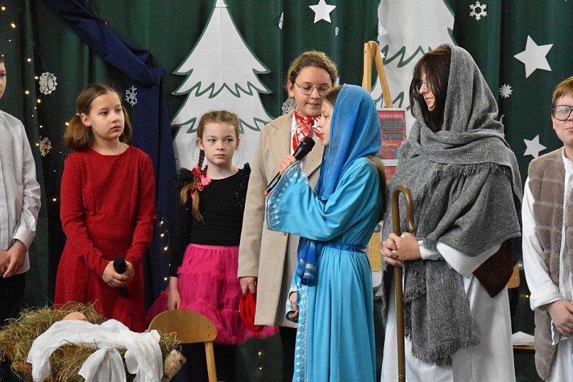 Jasełka w SP w Strzelcach