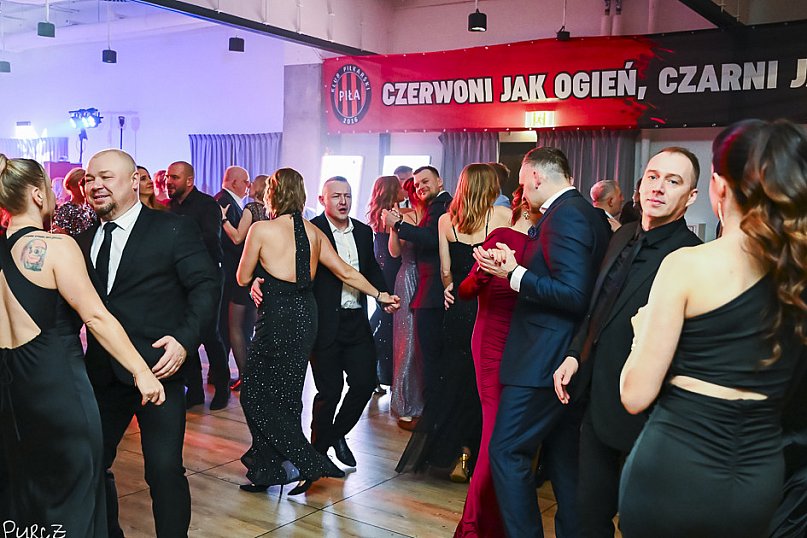 Bal Przyjaciół  KP Piła - cz. 2