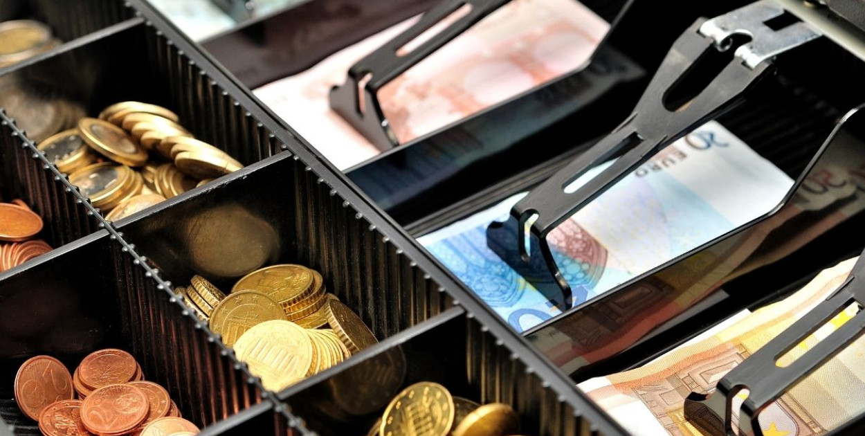 Twoja kasa fiskalna też potrzebuje serwisu - sprawdź, kiedy i jak to zrobić