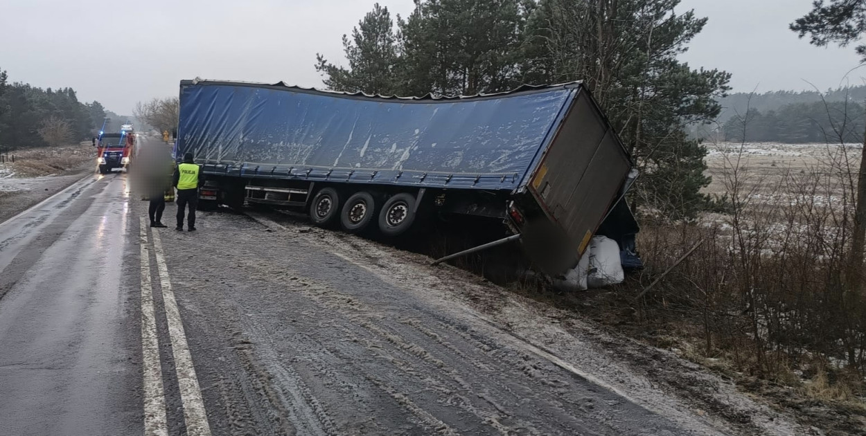 Noga z gazu! Jest bardzo ślisko!!!