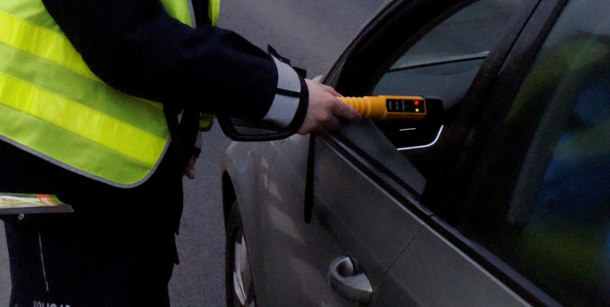 Nieporadnie kierował autem. Już wiadomo, czemu…