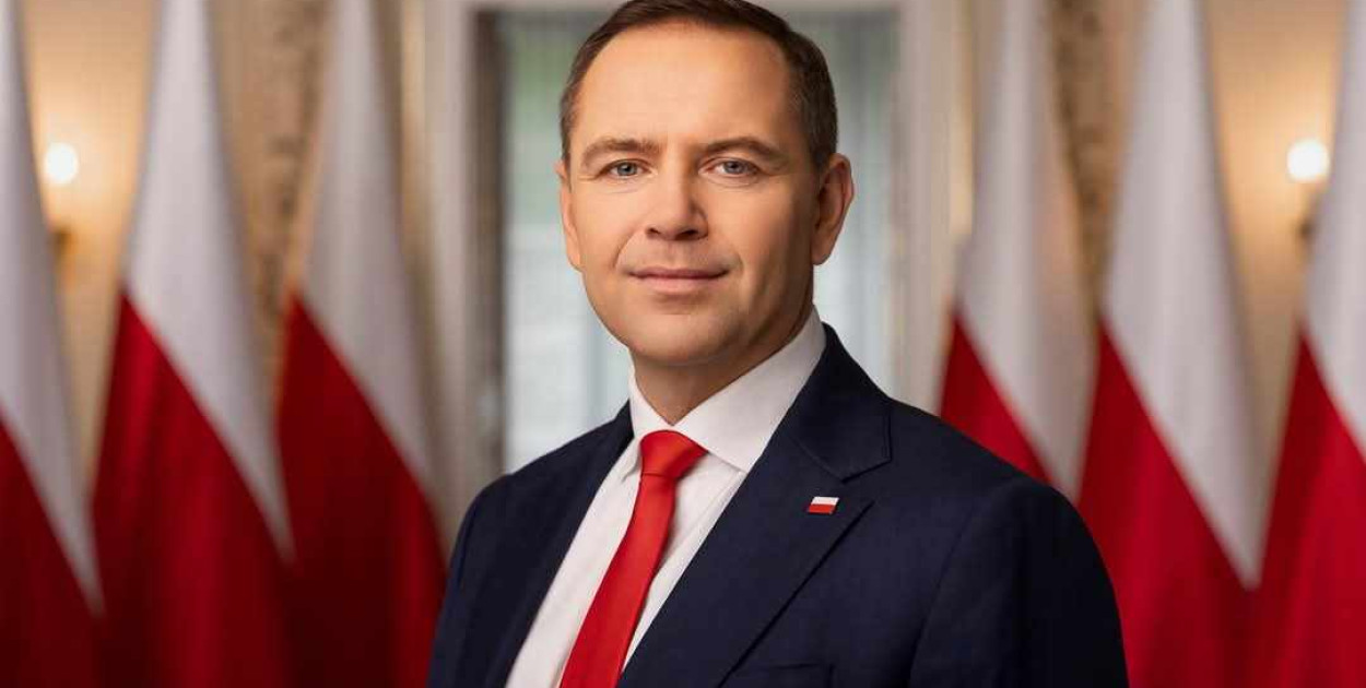 Mniej emocji, głupcy, czyli o tym, jak emocje polityków szkodzą Polsce