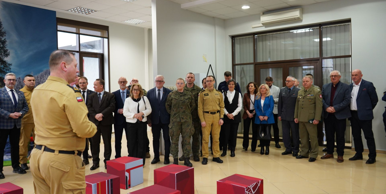 Strażacka odprawa  w KPP w Pile