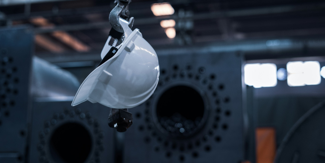 Kluczowe obowiązki w nadzorze BHP w firmie produkcyjnej