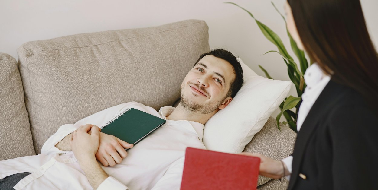 Czy hipnoterapia pomaga w depresji? Mechanizm działania i efekty terapii